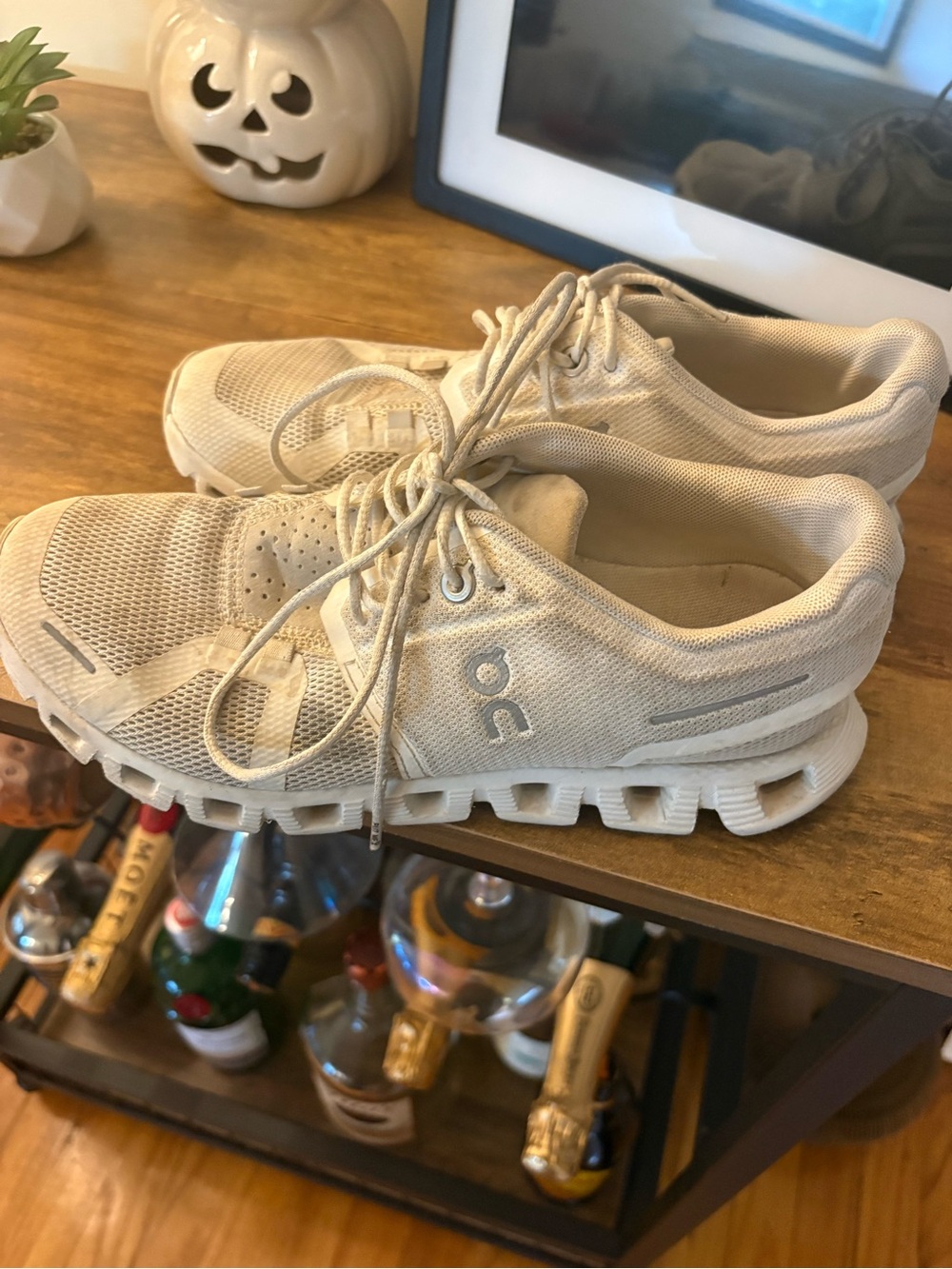 On Running Cloud Sneakers in White